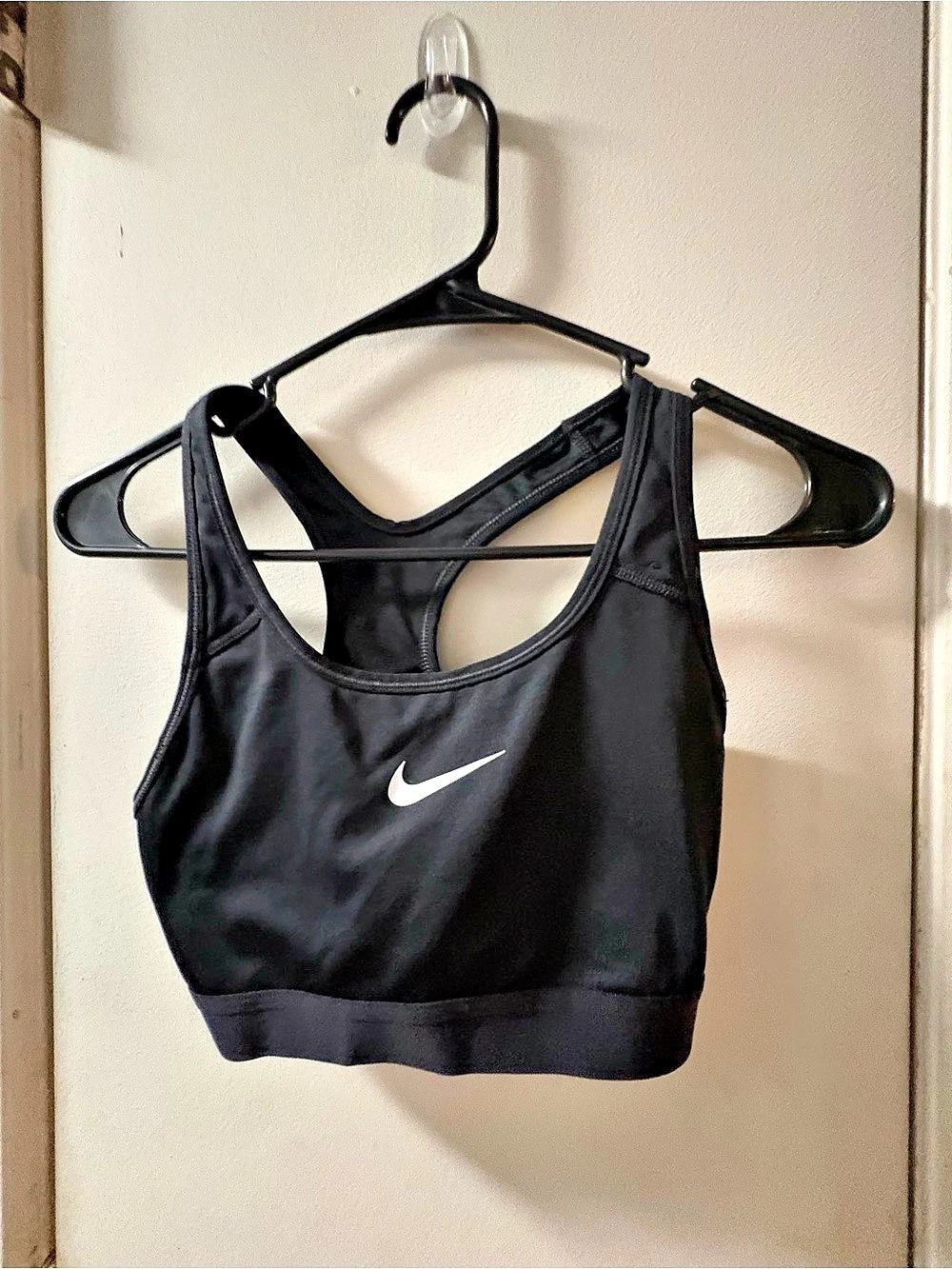 Nike Dri-FIT Swoosh Medium Support Sports Bra Black size small